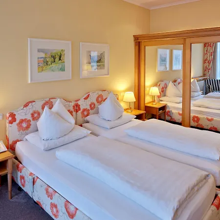 Golfhotel Gutshof Penning Szálloda Rotthalmünster